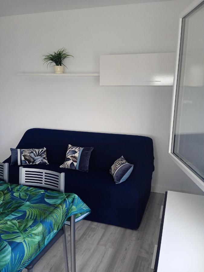 Vora Port Apartment L'Ampolla Exterior photo